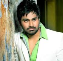 Director Mithoon Contact Details, Phone Number, House Address, Email ID