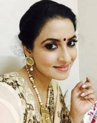 Actress Dolly Sohi Contact Details, Email, Current City, Social Media