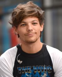 Singer Louis Tomlinson Contact Details, Social IDs, Current City, Email