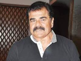 Actor Sharat Saxena Contact Details, Instagram ID, House Address