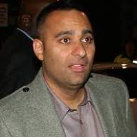 Comedian Russell Peters Contact Details, Email IDs, Social, House Address